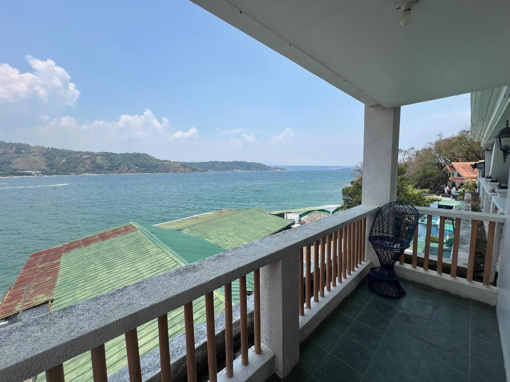 Subiza Beach Resort Olongapo Exterior foto